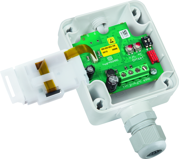 HYGRASGARD DFF-U LCD, mit geöffneter Abdeckung und LCD-Anzeige, mit Sinterfilter - S+S Regeltechnik