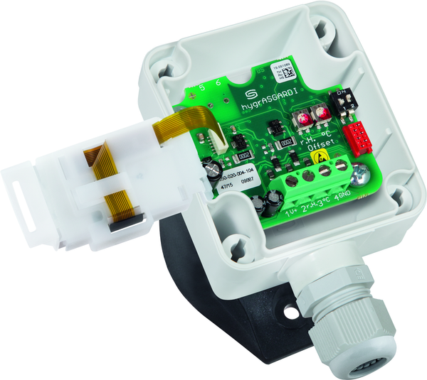 HYGRASGARD KFTF-I LCD, mit geöffneter Abdeckung und LCD-Anzeige, mit Sinterfilter - S+S Regeltechnik